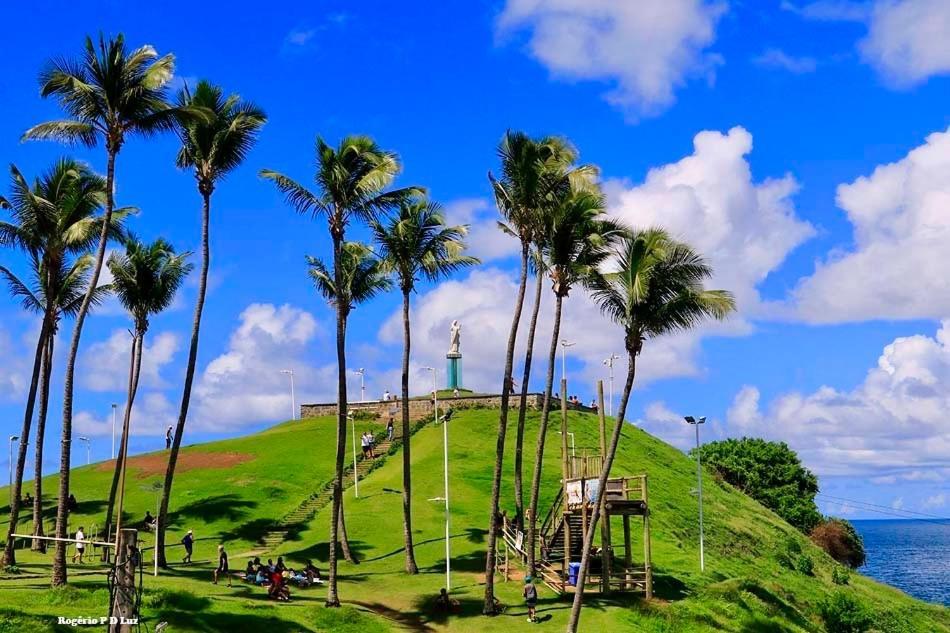 Lindo, Decorado, Na Praia Da Barra, Em Salvador! Ngoại thất bức ảnh